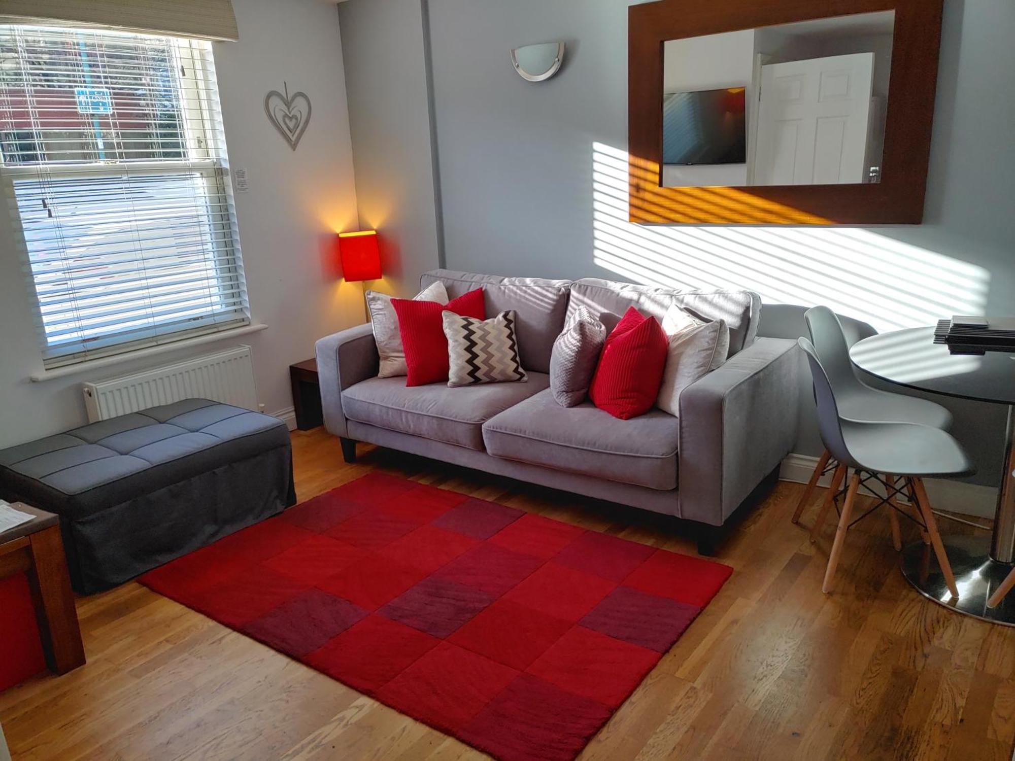 The Bath House Apartments - Free 1St Breakfast - Free Parking מראה חיצוני תמונה