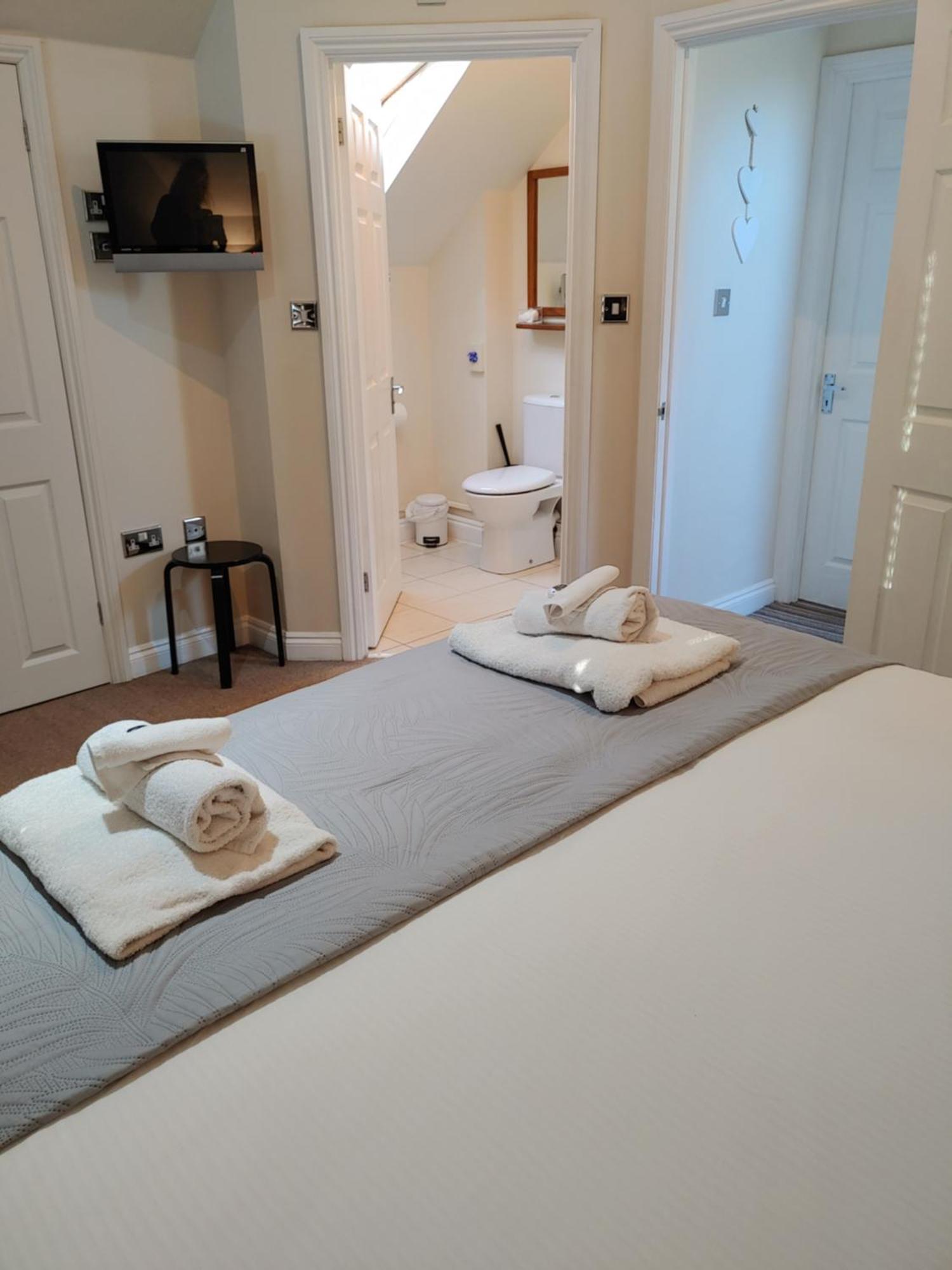 The Bath House Apartments - Free 1St Breakfast - Free Parking מראה חיצוני תמונה